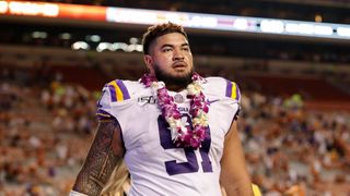 Why New Steelers DL Breiden Fehoko Brings More Than Just Depth In 2023 (Breiden Fehoko). Photo by Tim Warner / Getty Images